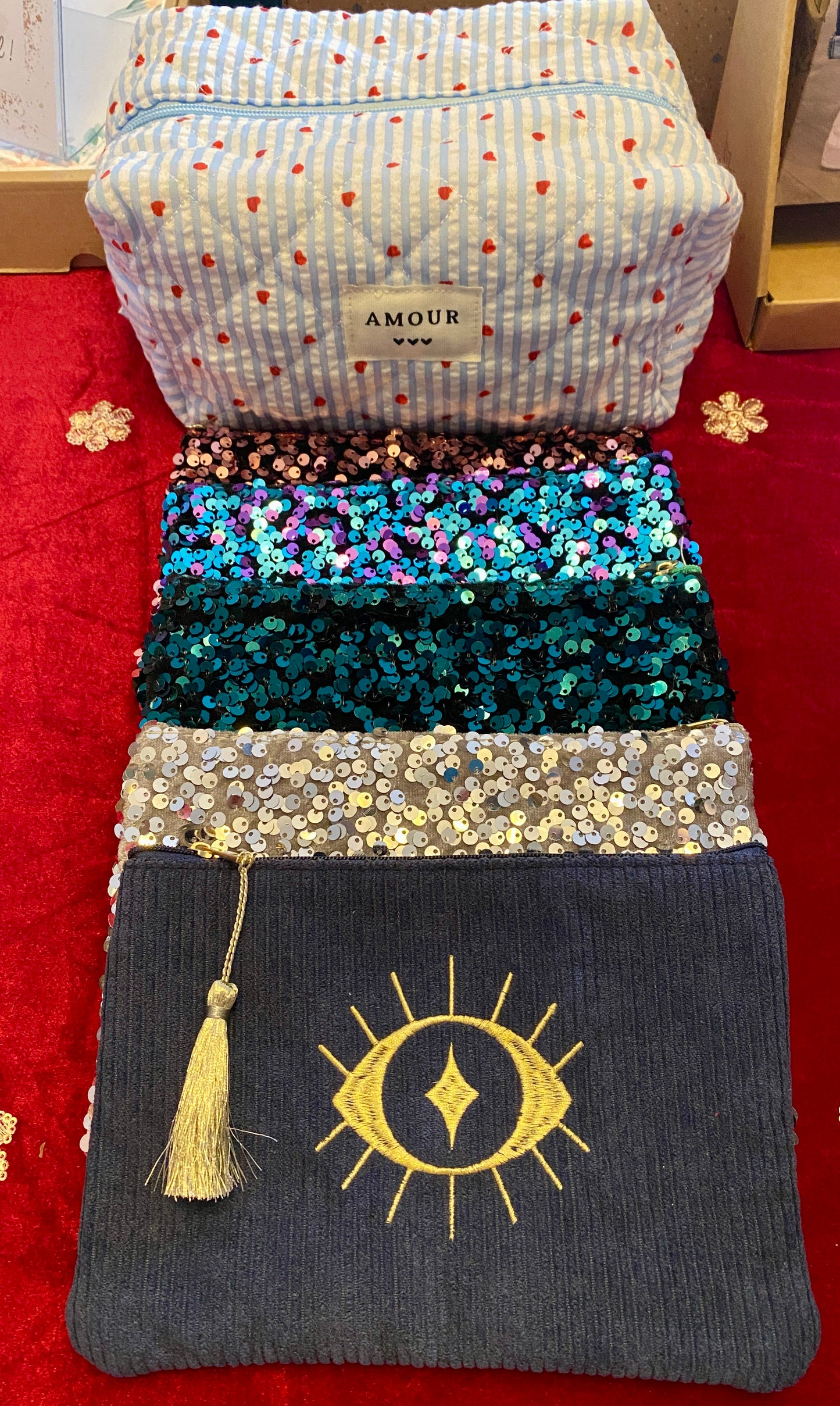 Pochette sequins